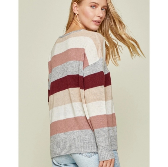 Andree by Unit Multi Striped Sweater - Picture 2 of 3